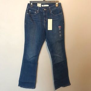 🆕 with tags Levi’s bootcut jeans  sz 4m/27